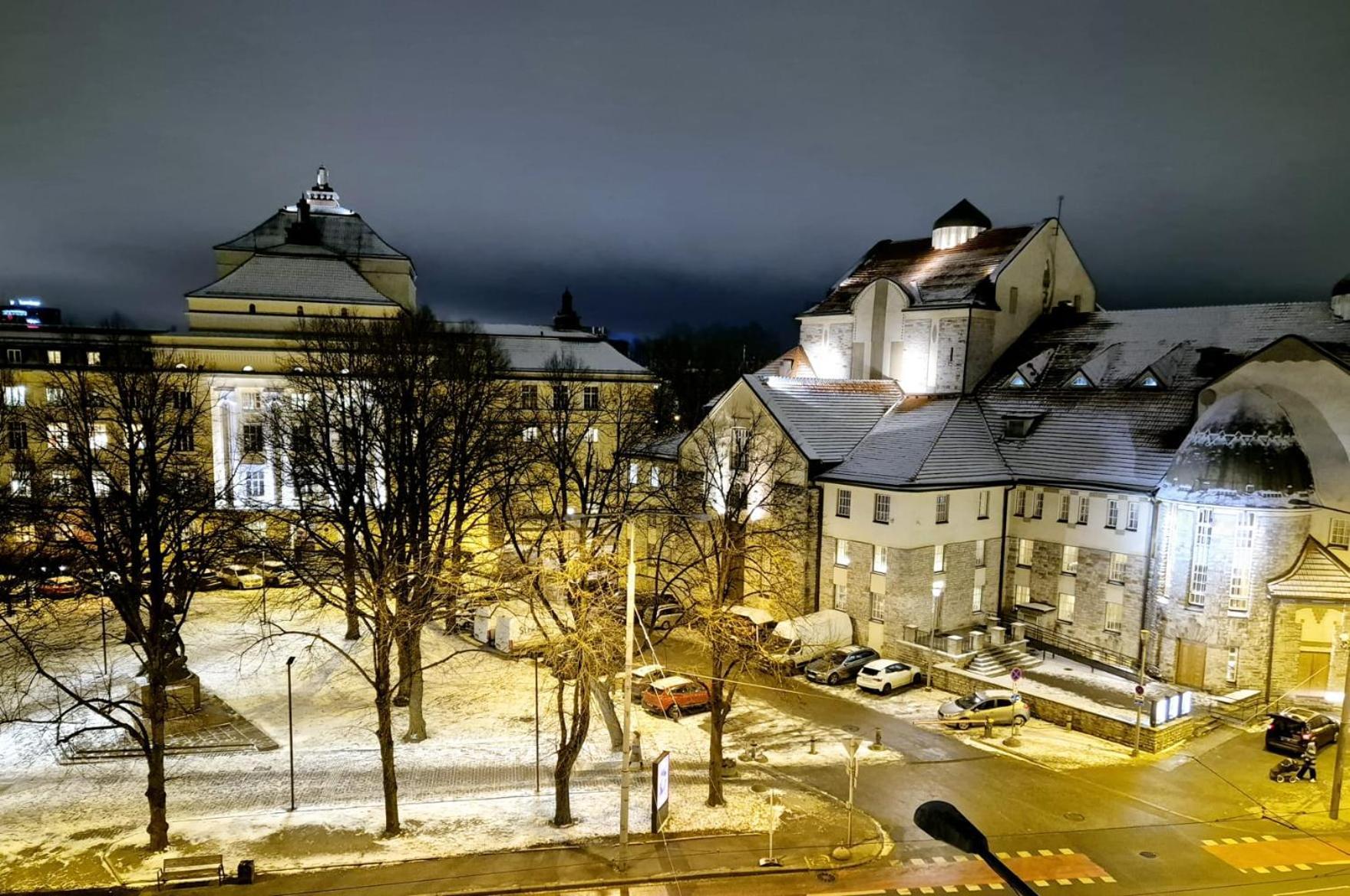 Operatheater View 2Bd Apartment Tallinn Exterior photo